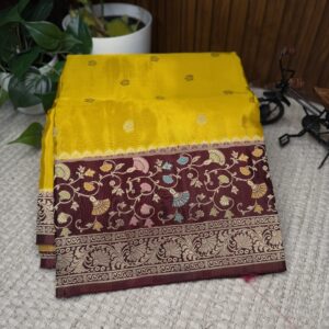 Moona silk with Meenakari