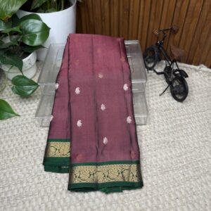 Kanchi pattu small border