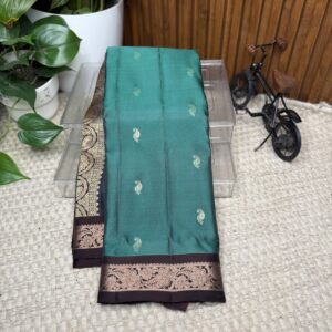 Kanchi pattu small border