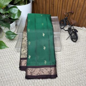 Kanchi pattu small border
