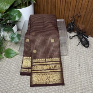 Kanchi vintage Checks