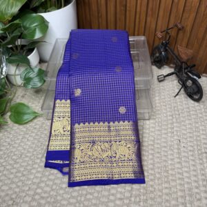 Kanchi vintage Checks